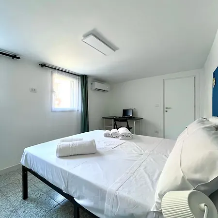 アパート Attico 21 - 4 バーリ